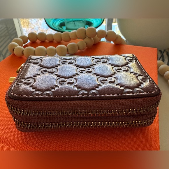 🌟SALE🌟GUCCI Guccisima Brown Leather Compact Wallet/Key Case. EXCELLENT condition - Picture 6 of 14